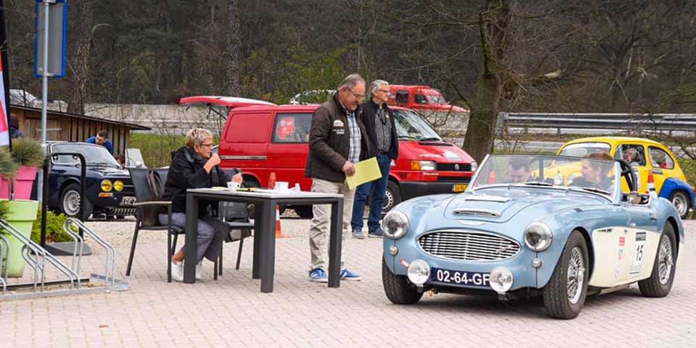 Herman van Oldenmark - Fred Hak winnen Rally van de Grensstreek